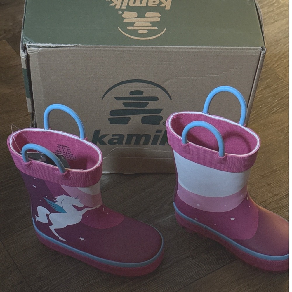 Kamik Rainboots Unicorn Pegasus Pink Magenta Waterproof Toddlers Sz 4 NWT in Box